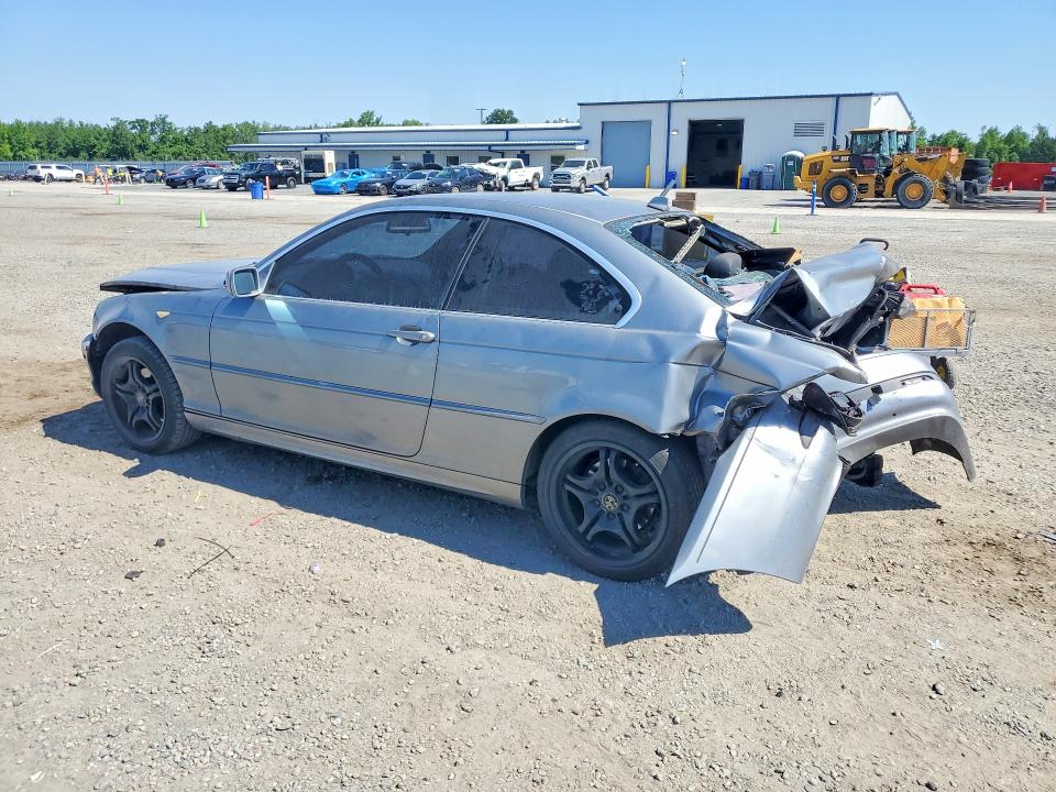 2005 BMW 3 series VIN WBABD33425PL06917 COPART salvage auction — REAR END, Nc - Salvage Certificate Of Title, sold $250 on 2026-08-03 (photo 4)