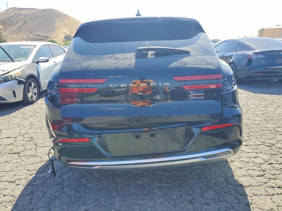 2024 Genesis Gv70 VIN 5NMMCET19RH001333 COPART salvage auction — REAR END, Ca - Salvage Certificate, sold $15,000 on 2026-07-09 (photo 6)