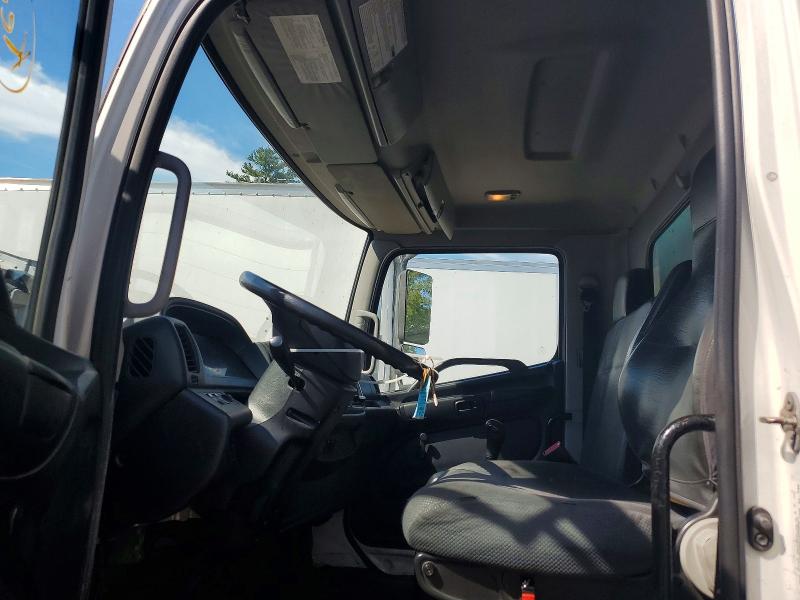 2016 Hino 338 VIN 5PVNV8JV1G4S55677 COPART salvage auction — FRONT END, CT - CERT OF TITLE-SALVAGE, sold $2,200 on 2026-07-22 (photo 7)