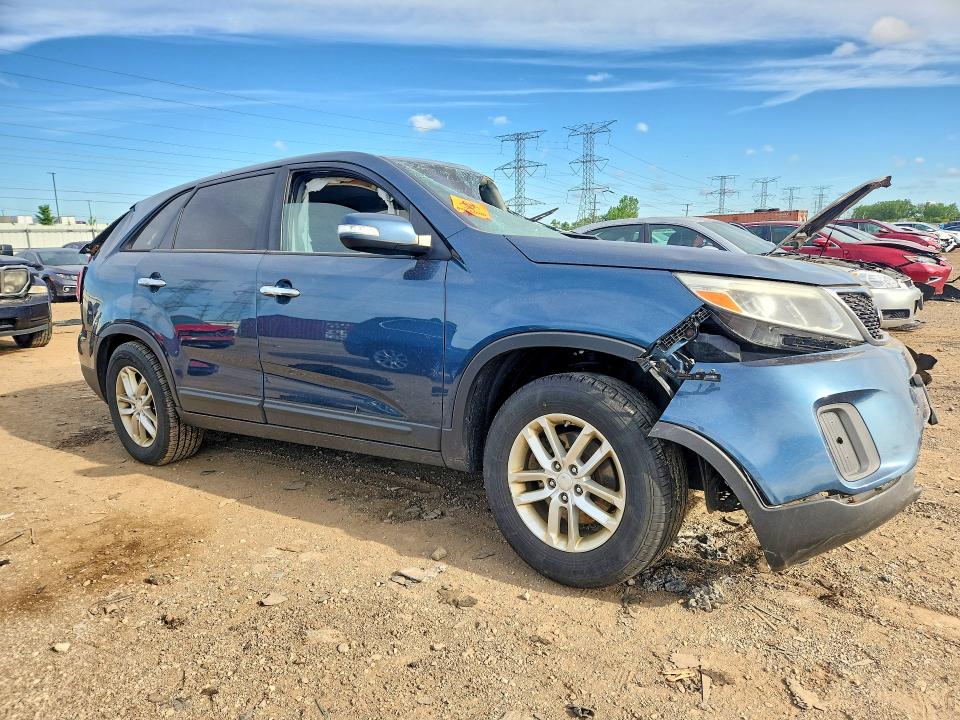 2014 Kia Sorento VIN 5XYKT3A69EG446220 COPART salvage auction — ALL OVER, IL - SALVAGE CERTIFICATE, sold $600 on 2026-07-02 (photo 4)