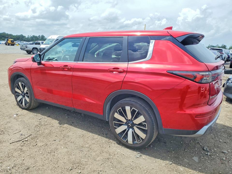 2025 Mitsubishi Outlander VIN JA4J4VA81SZ032748 COPART salvage auction — MECHANICAL, MI - CERTIFICATE OF TITLE, sold $10,000 on 2026-07-27 (photo 2)