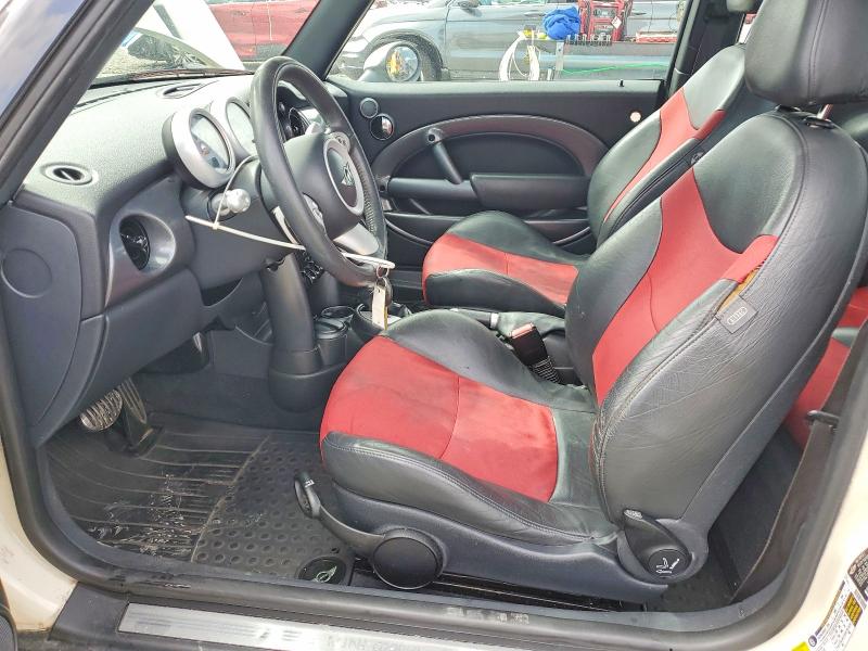 2006 Mini Cooper VIN WMWRE335X6TJ34987 COPART salvage auction — FRONT END, WA - VEHICLE CERT OF OWNERSHIP-TITL (P), sold $200 on 2026-08-04 (photo 7)