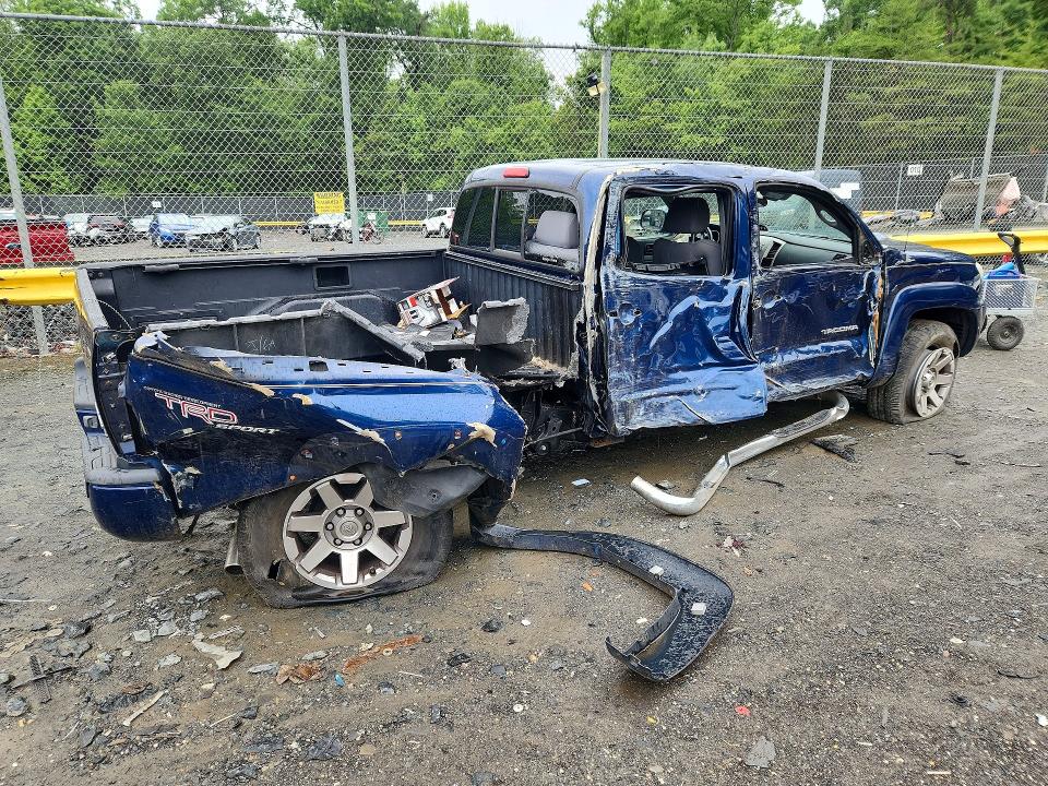 2006 Toyota Tacoma VIN 5TEKU72N66Z200209 COPART salvage auction — SIDE, MD - CERT OF SALVAGE > 75% DAMAGE, sold $1,700 on 2026-07-28 (photo 3)