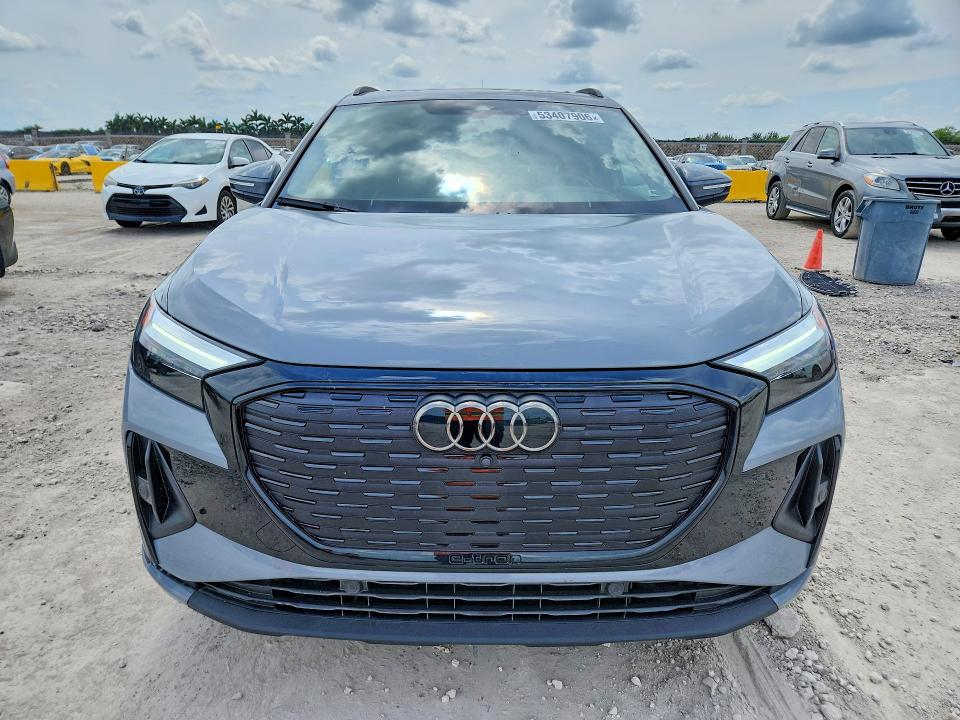 2024 Audi Q4 e-tron VIN WA1LUBFZ9RP084319 COPART salvage auction — VANDALISM, Fl - Certificate Of Destruction, sold $17,100 on 2026-07-15 (photo 5)