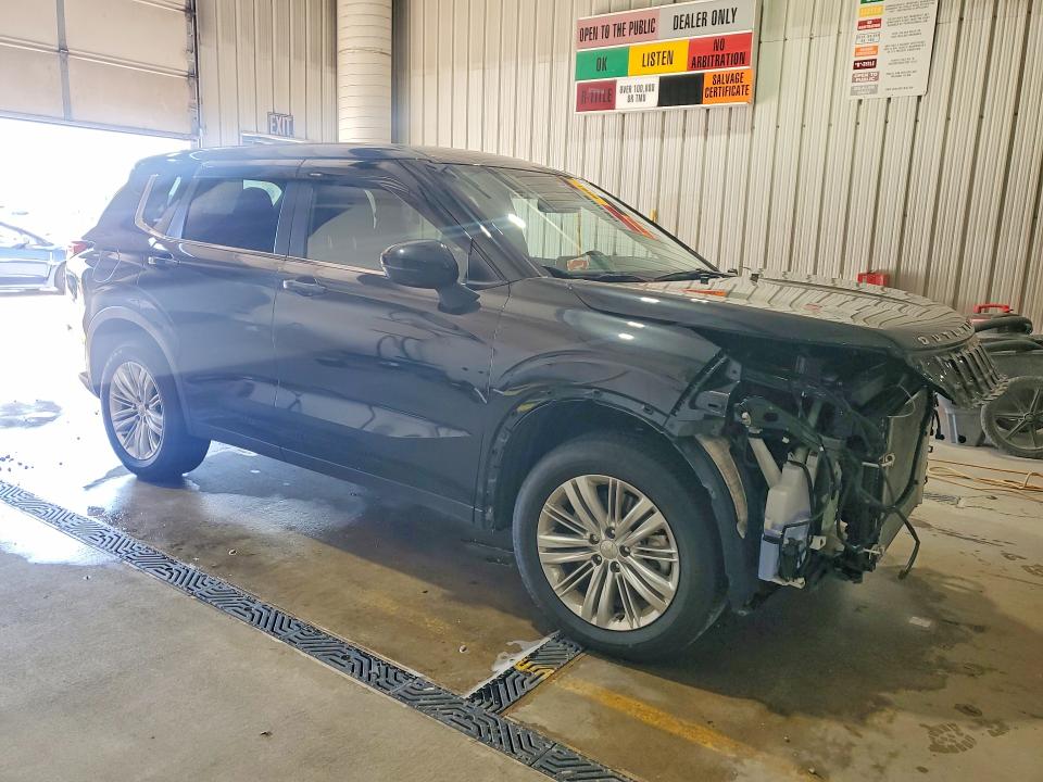 2024 Mitsubishi Outlander VIN JA4J4UA82RZ077220 COPART salvage auction — FRONT END, Pa - Certificate Of Salvage, sold $6,200 on 2026-07-06 (photo 4)