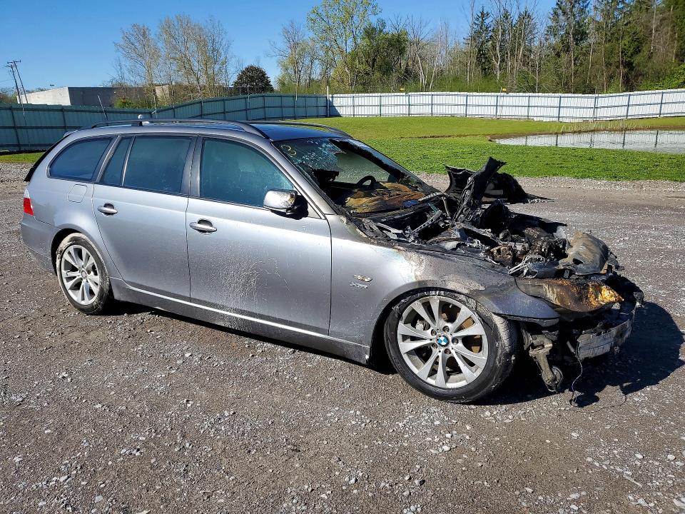 2009 BMW 5 series VIN WBAPT73539CX02523 COPART salvage auction — BURN, NY - MV-907A SALVAGE CERTIFICATE, sold $225 on 2026-07-13 (photo 4)