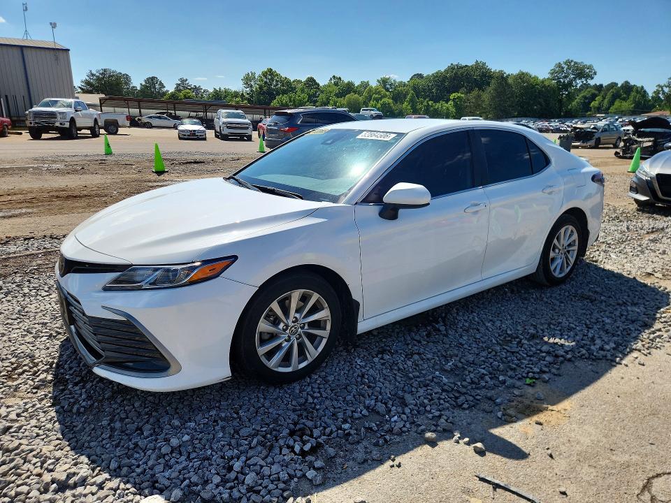 2023 Toyota Camry VIN 4T1C11AK4PU140423 COPART salvage auction — SIDE, Ms - Cert Of Title-Salvaged, sold $9,000 on 2026-07-03 (photo 1)