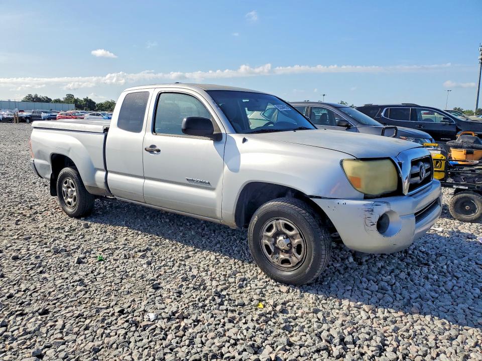2006 Toyota Tacoma VIN 5TETX22N76Z289299 COPART salvage auction — MINOR DENT/SCRATCHES, Fl - Certificate Of Title (P), sold $3,500 on 2026-07-06 (photo 4)