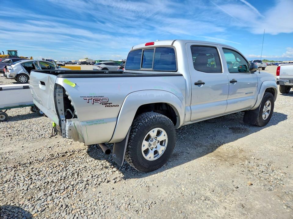 2010 Toyota Tacoma VIN 3TMLU4EN7AM047196 COPART salvage auction — REAR END, CO - PUBLIC - SALVAGE TITLE, sold $6,300 on 2026-07-02 (photo 3)