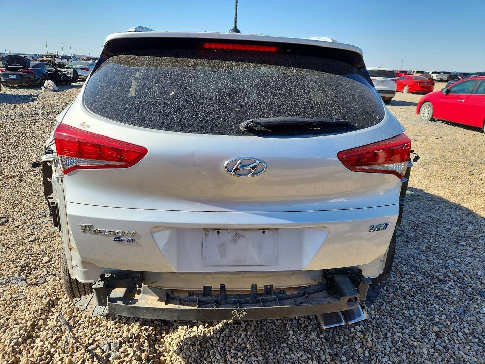 2017 Hyundai Tucson VIN KM8J33A21HU302491 COPART salvage auction — REAR END, Tx - Salvage Vehicle Title, sold $2,700 on 2026-07-07 (photo 6)