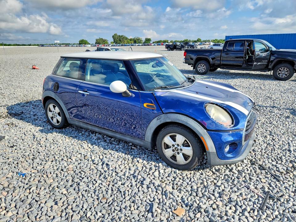 2016 Mini Cooper VIN WMWXP5C53G3B14646 COPART salvage auction — FRONT END, Fl - Certificate Of Title, sold $825 on 2026-07-07 (photo 4)