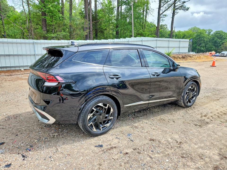 2024 Kia Sportage VIN 5XYK53DF6RG200639 COPART salvage auction — SIDE, Nc - Salvage Certificate Of Title, sold $500 on 2026-07-24 (photo 3)