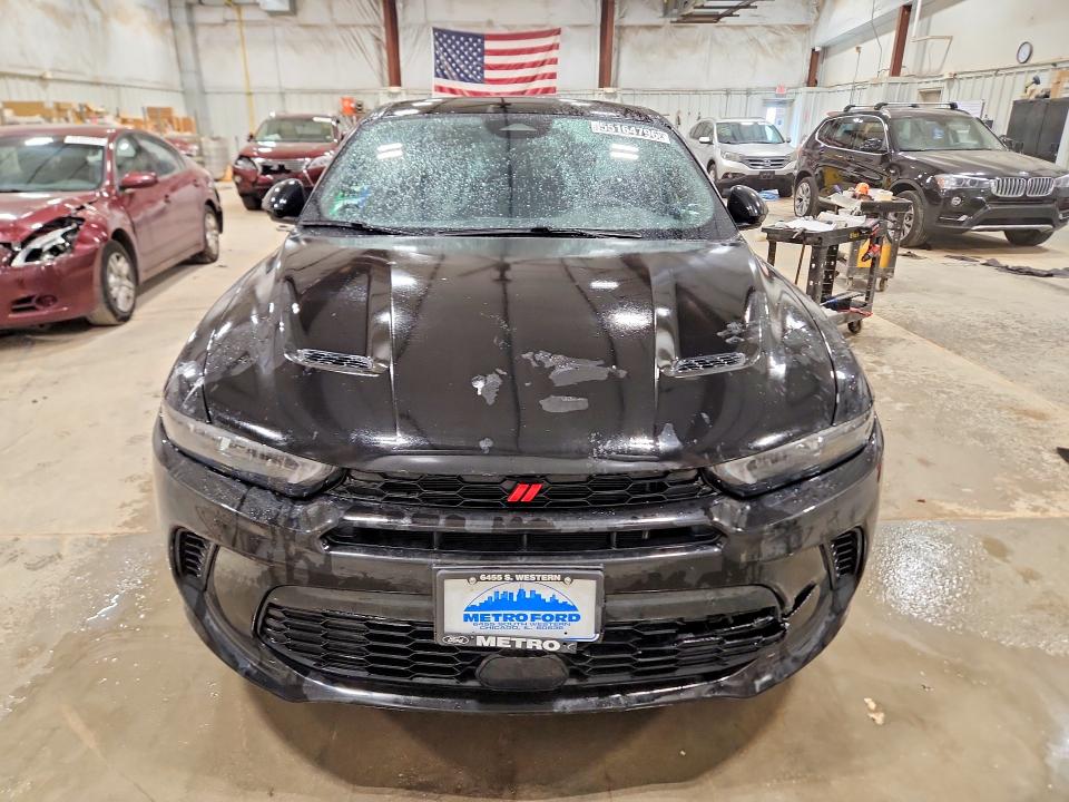 2024 Dodge Hornet VIN ZACPDFCW1R3A31102 COPART salvage auction — FRONT END, Il - Certificate Of Title, sold $6,300 on 2026-07-30 (photo 5)