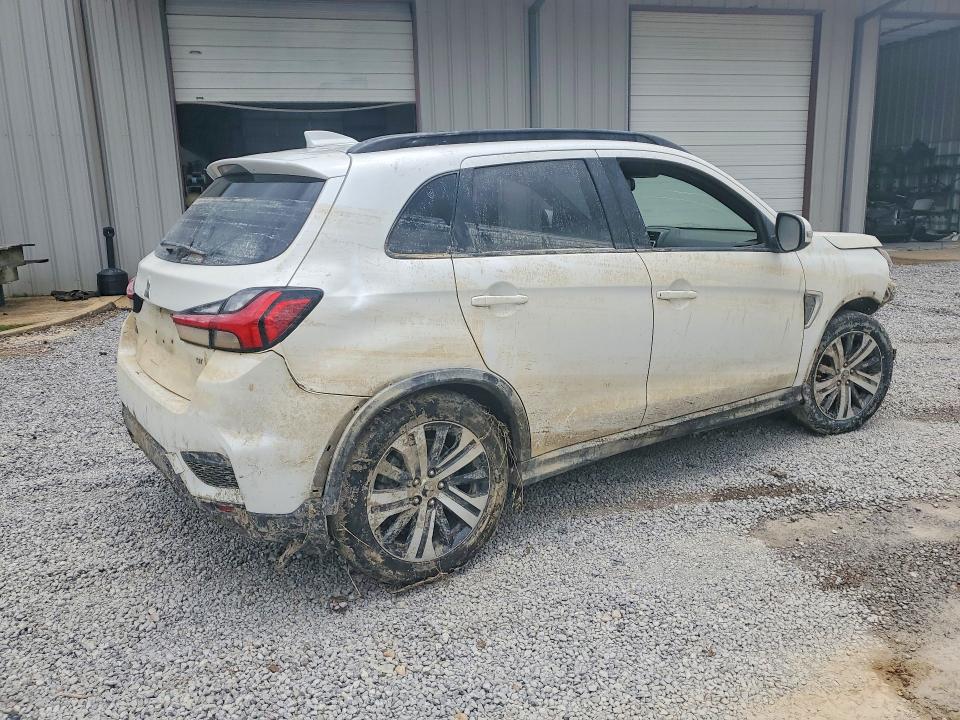 2020 Mitsubishi VIN JA4AP4AW2LU009610 COPART salvage auction — FRONT END, MS - CERT OF TITLE - FLOOD SALVAGE, sold $400 on 2026-07-29 (photo 3)