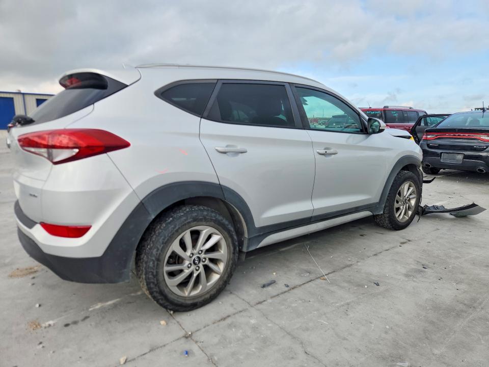 2017 Hyundai VIN KM8J3CA47HU403777 COPART salvage auction — FRONT END, Tx - Salvage Vehicle Title, sold $350 on 2026-07-28 (photo 3)