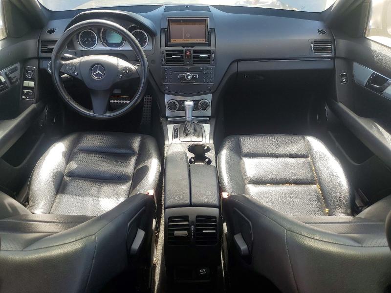 2009 Mercedes-benz C-klasse VIN WDDGF54X19F208289 COPART salvage auction — MINOR DENT/SCRATCHES, Or - Certificate Of Title, sold $500 on 2026-08-13 (photo 8)