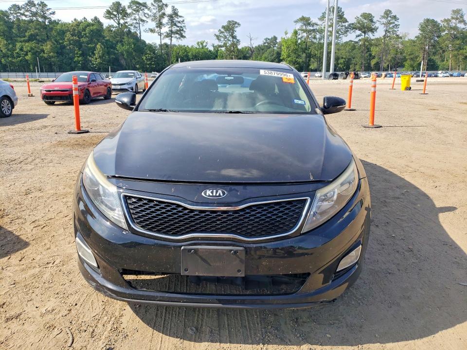 2015 Kia Optima VIN 5XXGM4A72FG457177 COPART salvage auction — MINOR DENT/SCRATCHES, Tx - Salvage Vehicle Title, sold $1,250 on 2026-07-02 (photo 5)