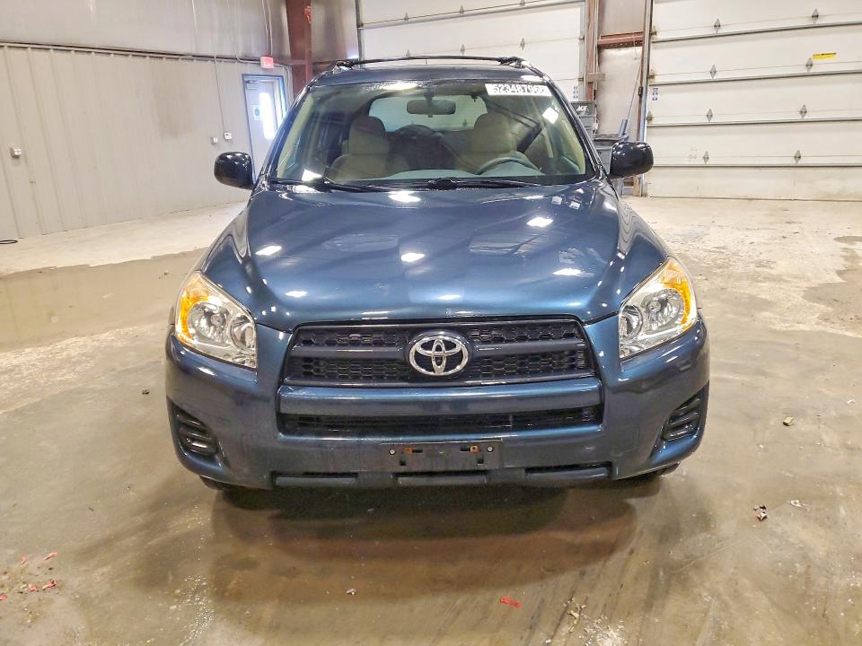 2009 Toyota Rav4 VIN JTMZF33V29D012591 COPART salvage auction — MINOR DENT/SCRATCHES, In - Certificate Of Title, sold $500 on 2026-07-09 (photo 5)