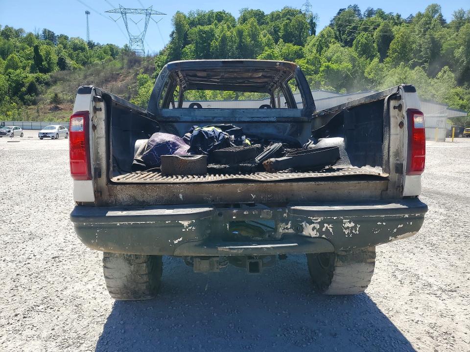 2002 Ford F250 VIN 1FTNW21F82ED54132 COPART salvage auction — BURN, Wv - Salvage Certificate, sold $425 on 2026-07-09 (photo 6)
