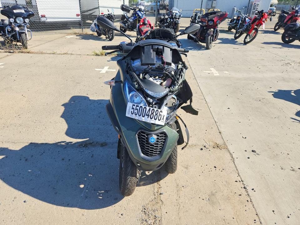 2020 Vespa/piag Mp3 500 VIN ZAPTA10X3L5000013 COPART salvage auction — FRONT END, CA - SALVAGE CERTIFICATE, sold $15 on 2026-07-09 (photo 2)