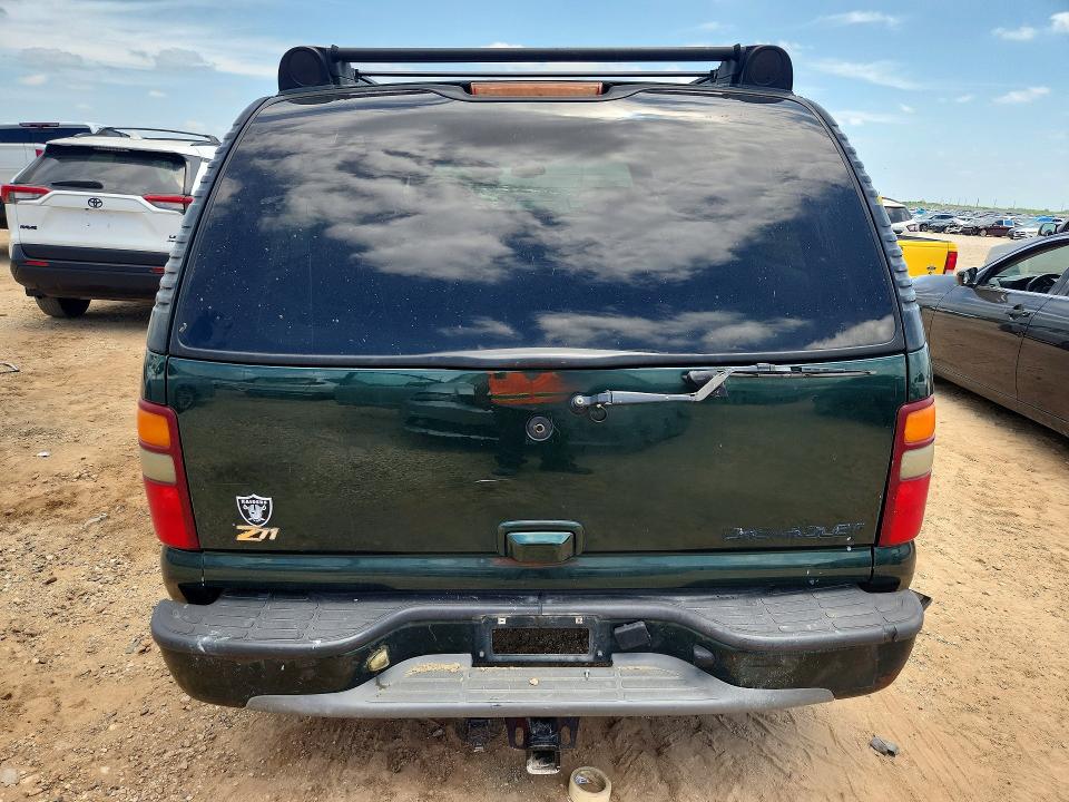 2003 Chevrolet Suburban VIN 3GNFK16Z33G230378 COPART salvage auction — SIDE, Tx - Salvage Vehicle Title, sold $1,000 on 2026-07-02 (photo 6)