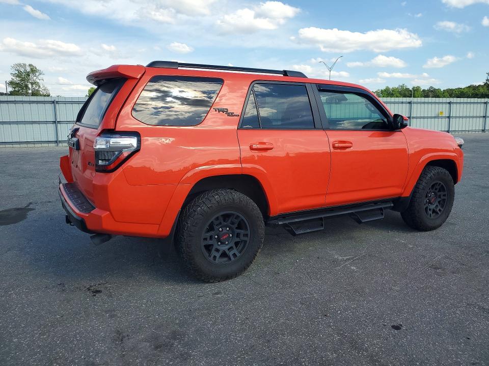2024 Toyota 4runner VIN JTERU5JR7R6229416 COPART salvage auction — SIDE, Nc - Salvage Certificate Of Title, sold $3,250 on 2026-07-28 (photo 3)