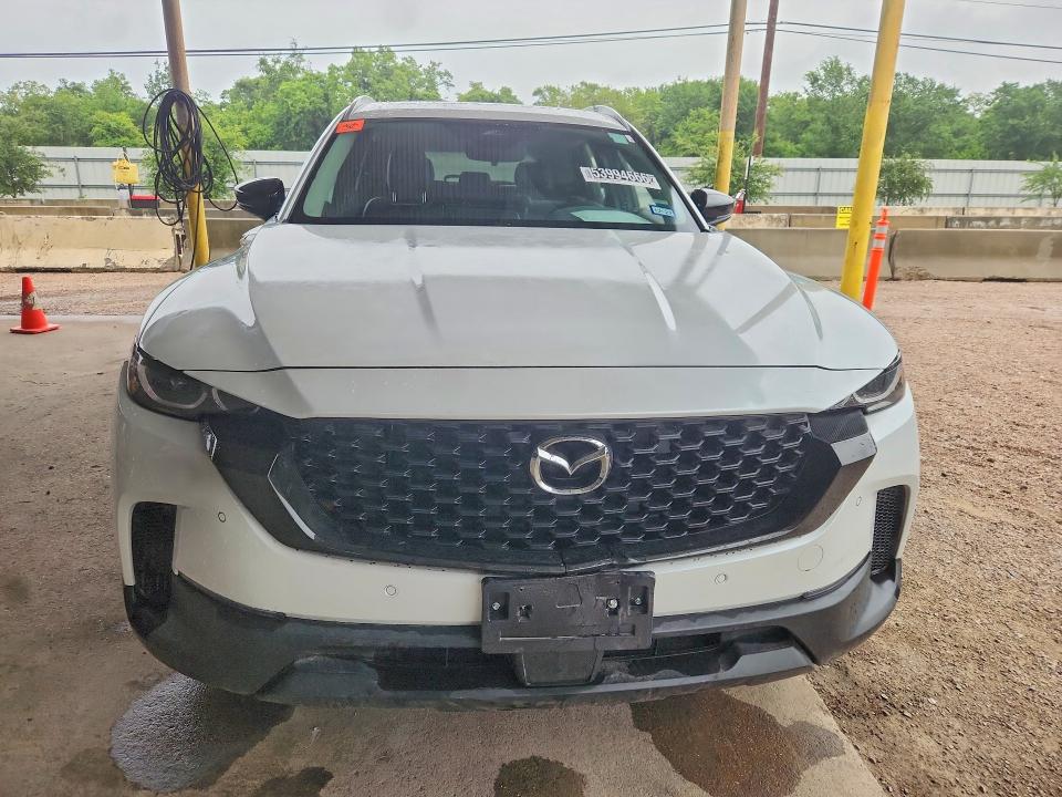 2026 Mazda Cx-50 VIN 7MMVABBL4TN468780 COPART salvage auction — MINOR DENT/SCRATCHES, Tx - Nonrepairable Title, sold $8,500 on 2026-07-06 (photo 5)