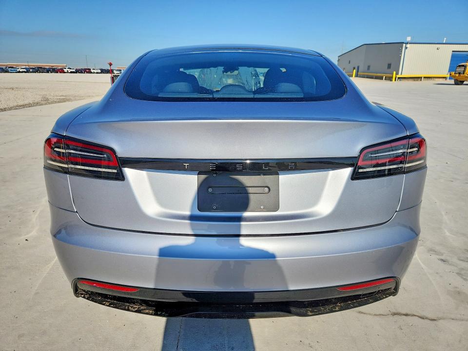 2025 Tesla Model s VIN 5YJSA1E58SF551202 COPART salvage auction — SIDE, Tx - Certificate Of Title, sold $20,300 on 2026-07-21 (photo 6)