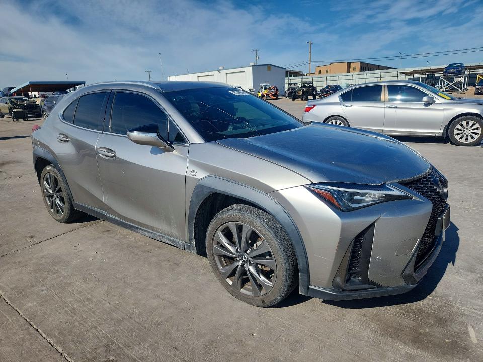 2019 Lexus VIN JTHY3JBH0K2014005 COPART salvage auction — HAIL, Tx - Certificate Of Title, sold $8,900 on 2026-07-23 (photo 4)