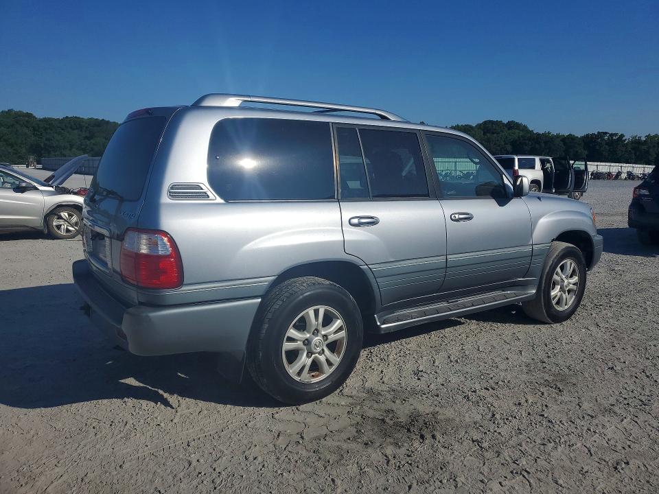 2005 Lexus Lx VIN JTJHT00W453553252 COPART salvage auction — FRONT END, Ky - Dealer Only Clean Title (P), sold $7,000 on 2026-07-29 (photo 3)