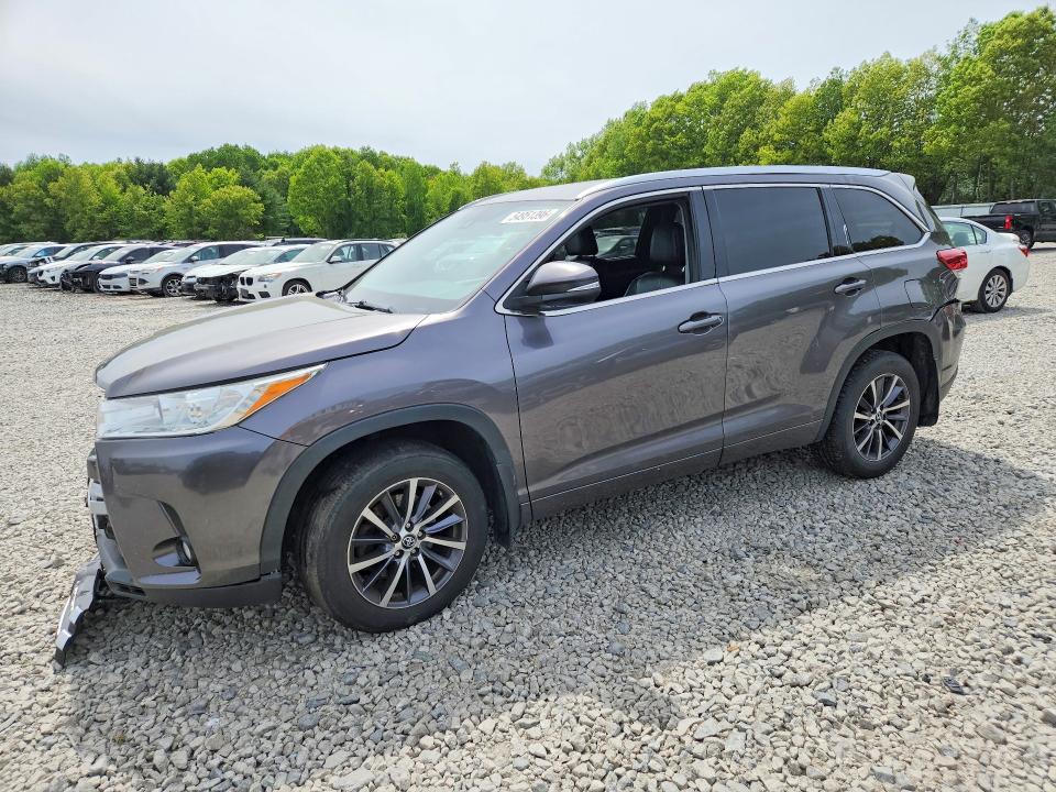 2017 Toyota VIN 5TDJZRFH1HS408172 COPART salvage auction — REAR END, MA - CERT OF TITLE-SALVAGE, sold $4,400 on 2026-07-29 (photo 1)