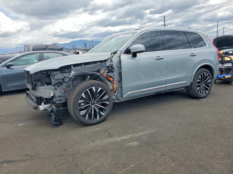 2024 Volvo VIN YV4H60CK9R1232891 COPART salvage auction — FRONT END, Ca - Salvage Certificate, sold $22,500 on 2026-08-12 (photo 1)