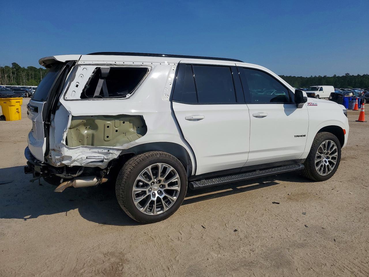 2023 Chevrolet Tahoe VIN 1GNSKPKD5PR442409 COPART salvage auction — Rear End, SC - CERT OF TITLE-SALVAGE, sold $32,500 on 2026-07-01 (photo 3)
