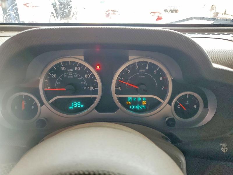2010 Jeep Wrangler / VIN 1J4HA6D10AL213966 COPART salvage auction — MINOR DENT/SCRATCHES, Az - Cert Of Title - Salvage, sold $4,400 on 2026-07-02 (photo 9)