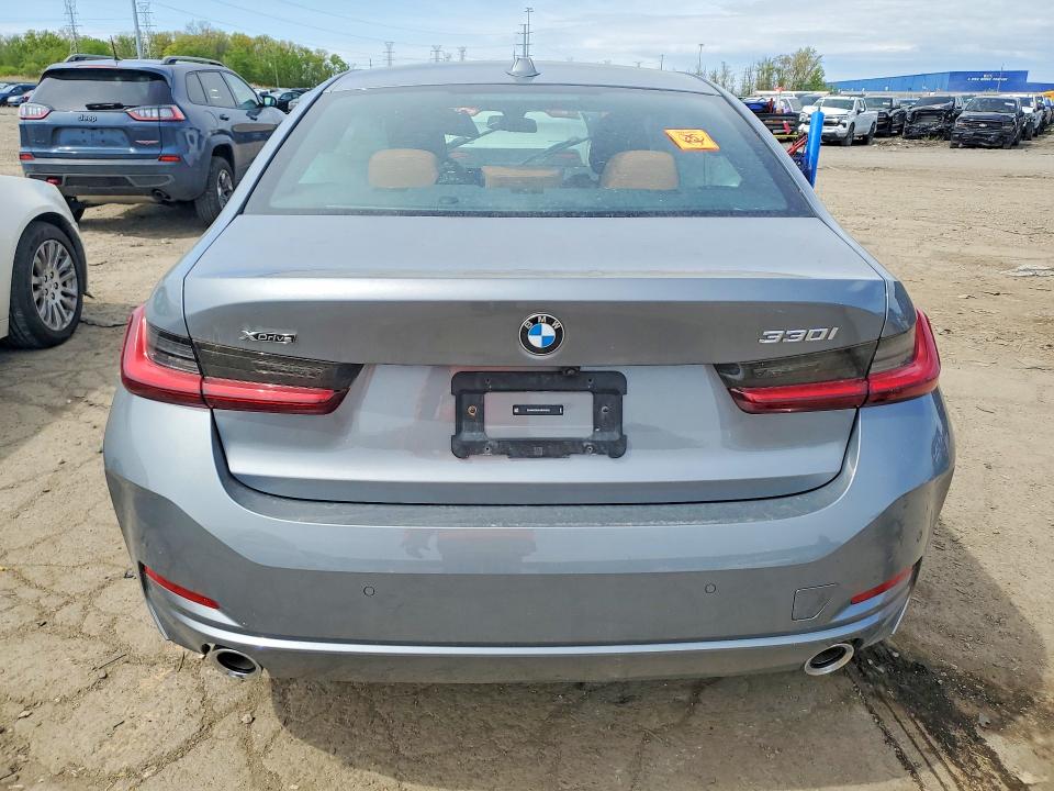 2025 BMW 3er VIN 3MW89CW05S8F24283 COPART salvage auction — FRONT END, MI - CERTIFICATE OF TITLE, sold $21,000 on 2026-07-31 (photo 6)