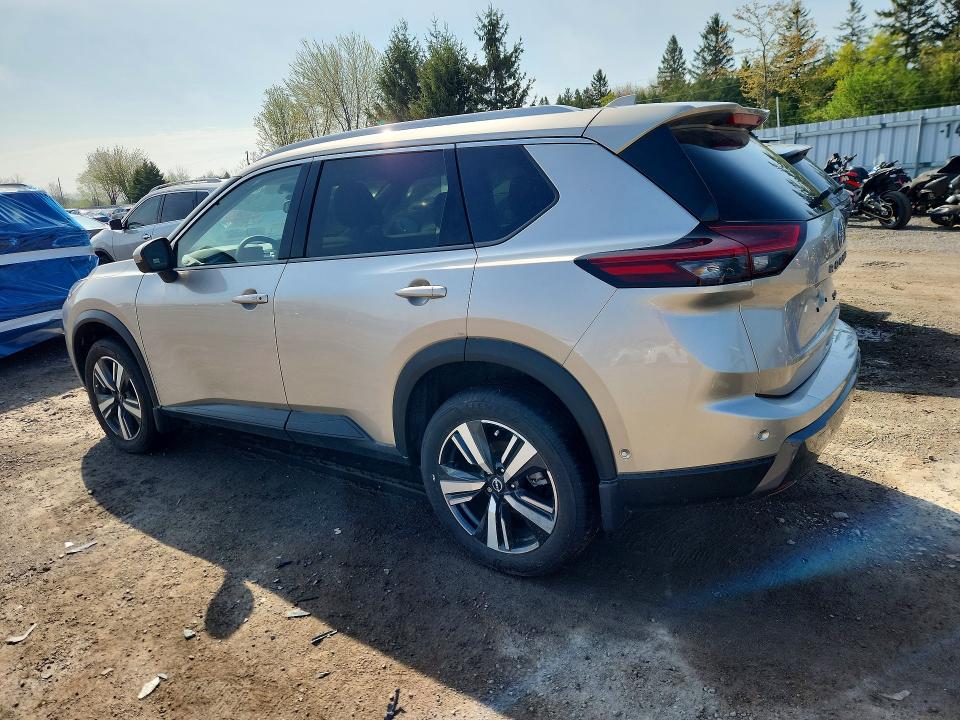2025 Nissan Rogue VIN JN8BT3CB1SW430624 COPART salvage auction — SIDE, On - Permit Salvage, sold $9,200 on 2026-07-09 (photo 2)