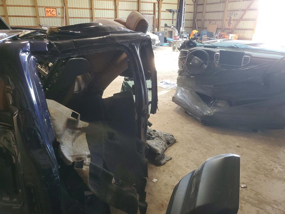 2022 Toyota Tundra VIN 5TFMA5DB1NX008632 COPART salvage auction — VANDALISM, On - Bill Of Sale - Parts Only, sold $5,200 on 2026-07-23 (photo 3)