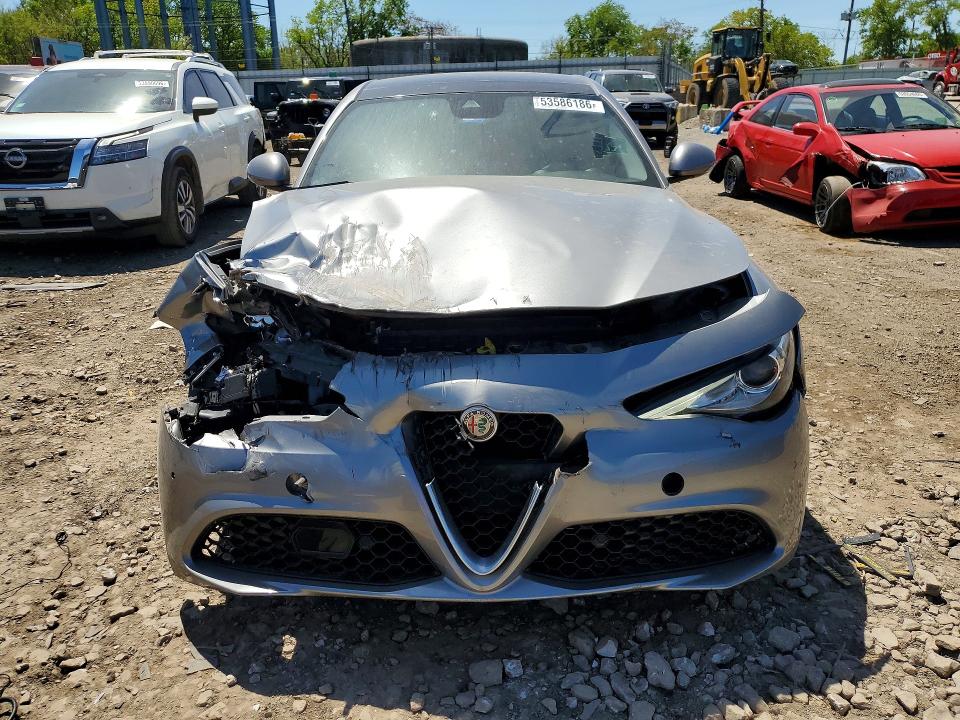 2017 Alfa romeo VIN ZARFAEBN3H7553750 COPART salvage auction — FRONT END, Wv - Salvage Certificate, sold $1,000 on 2026-07-10 (photo 5)