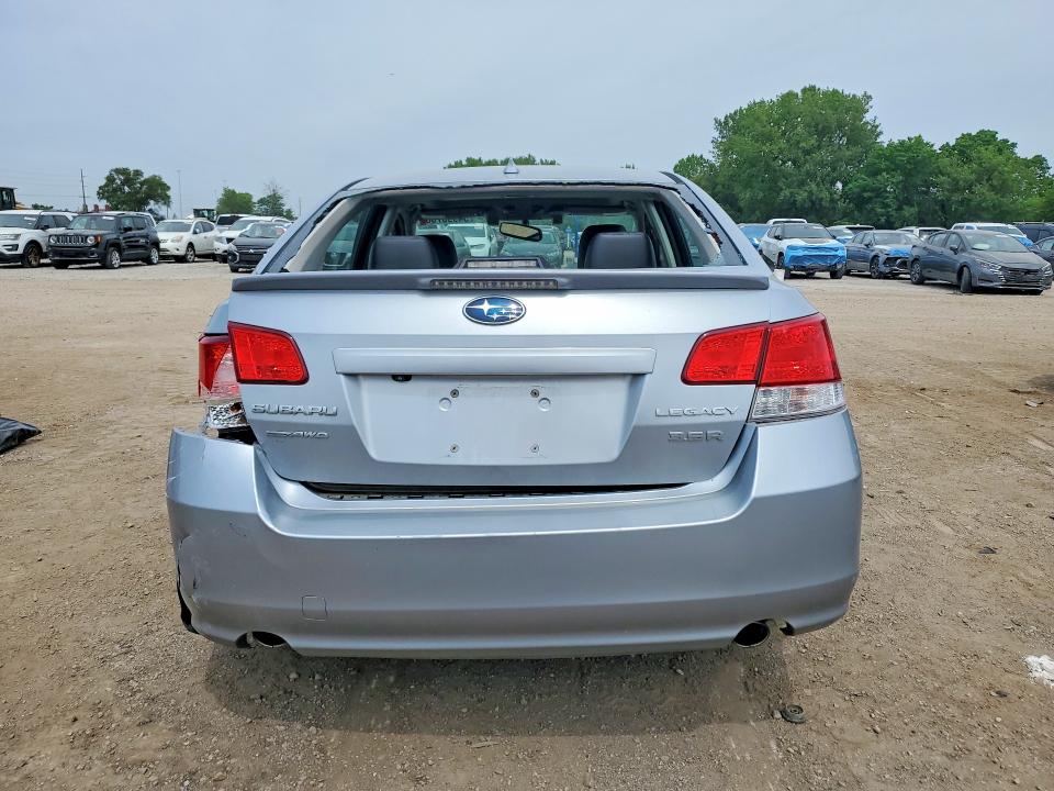 2013 Subaru LEGACY VIN 4S3BMDP64D2014069 COPART salvage auction — ROLLOVER, Ia - Cert Of Title-Salvage Title, sold $800 on 2026-07-24 (photo 6)
