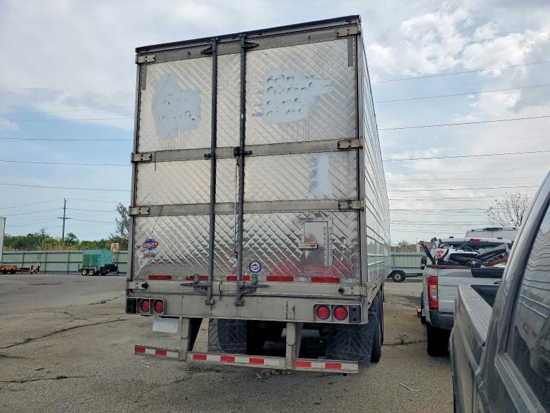 2017 Utility Vs2ra VIN 1UYVS2537H6077604 COPART salvage auction — ROOF, MI - CERT OF TITLE-SALVAGE VEHICLE, sold $50 on 2026-07-30 (photo 4)