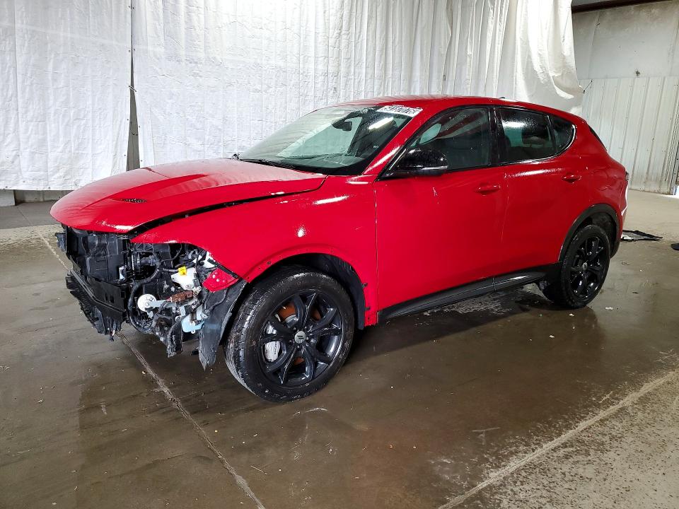 2024 Dodge Hornet VIN ZACPDFCW1R3A15000 COPART salvage auction — FRONT END, FL - CERT OF TITLE SLVG REBUILDABLE, sold $4,200 on 2026-07-27 (photo 1)