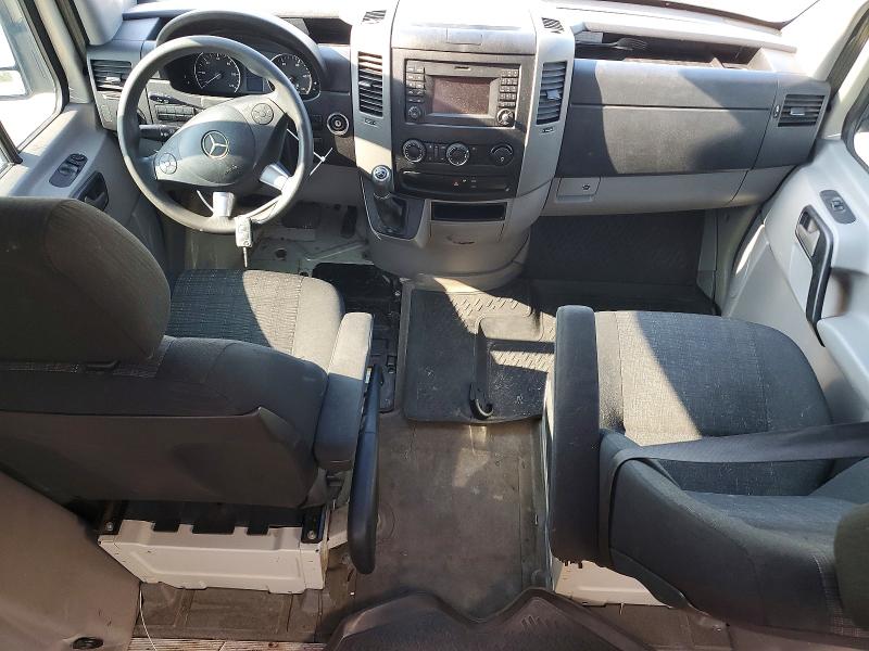 2018 Mercedes-benz Sprinter VIN WD3PE7CD0JP636458 COPART salvage auction — FRONT END, Fl - Cert Of Title Slvg Rebuildable, sold $7,600 on 2026-07-08 (photo 8)