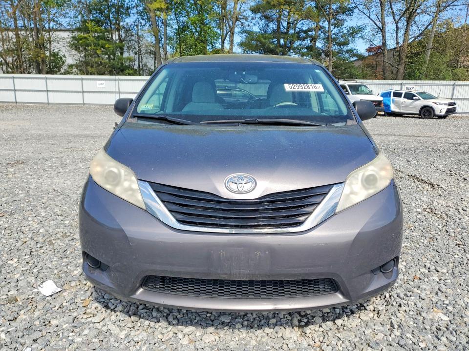 2011 Toyota Sienna VIN 5TDKK3DC0BS112998 COPART salvage auction — SIDE, Ma - Cert Of Title-Reconstrctd Coll, sold $500 on 2026-07-22 (photo 5)