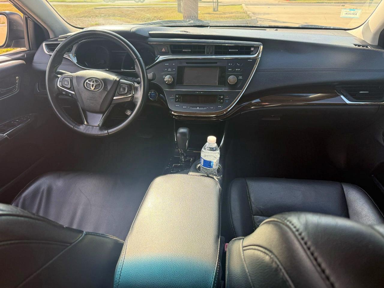 2014 Toyota Avalon Hybrid VIN 4T1BD1EB7EU021808 COPART salvage auction — Minor Dent/Scratches, OK - CERTIFICATE OF TITLE (P), sold $1,150 on 2026-06-25 (photo 9)