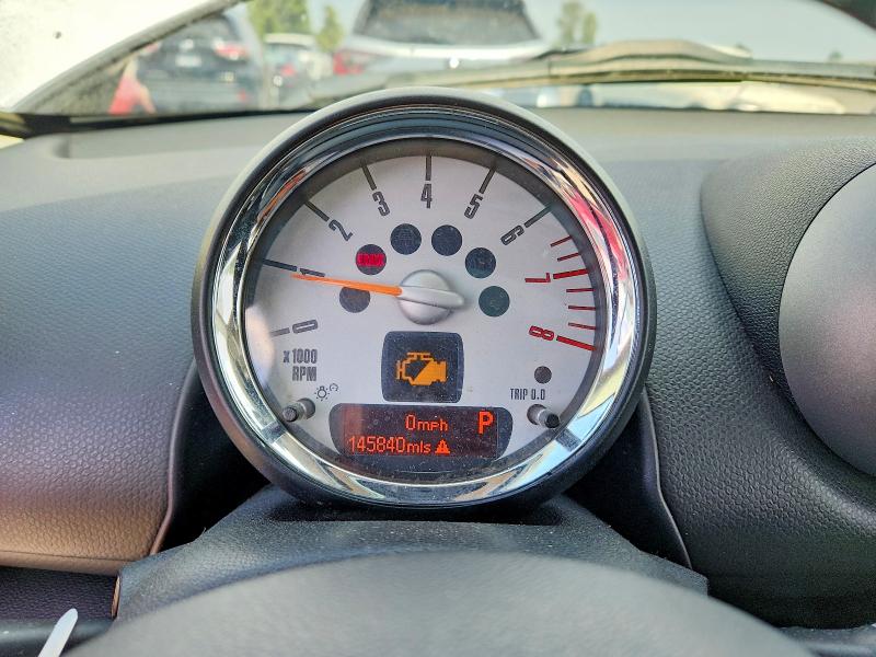 2012 Mini Cooper VIN WMWZC5C52CWL59836 COPART salvage auction — MINOR DENT/SCRATCHES, Or - Certificate Of Title, sold $1,000 on 2026-08-17 (photo 9)