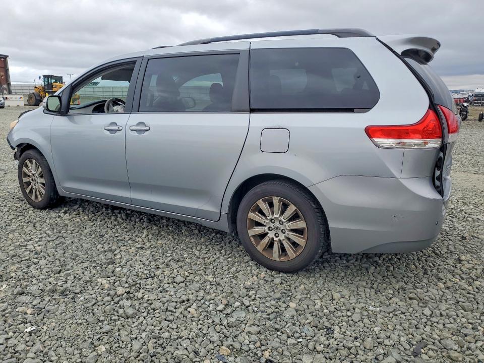 2014 Toyota Sienna VIN 5TDDK3DC5ES093880 COPART salvage auction — REAR END, CA - SALVAGE CERTIFICATE, sold $2,550 on 2026-07-09 (photo 2)