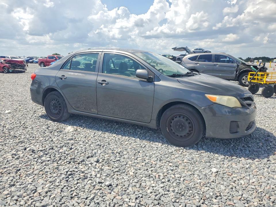 2013 Toyota Corolla VIN 2T1BU4EE0DC004733 COPART salvage auction — SIDE, FL - CERT OF TITLE SLVG REBUILDABLE, sold $1,850 on 2026-07-02 (photo 4)