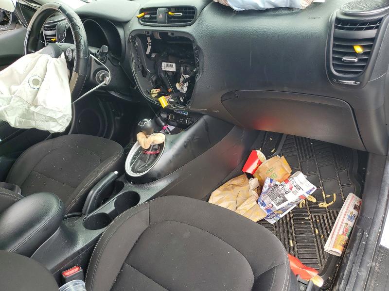 2018 Kia Soul VIN KNDJN2A28J7907508 COPART salvage auction — SIDE, Fl - Cert Of Title Slvg Rebuildable, sold $15 on 2026-07-21 (photo 8)