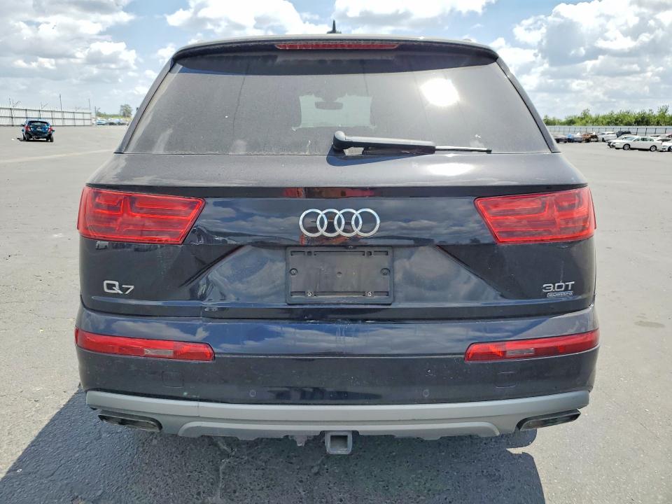 2017 Audi Q7 VIN WA1LAAF75HD013409 COPART salvage auction — MINOR DENT/SCRATCHES, Ca - Dis/Dlr/Exp Only Clean Title, sold $6,500 on 2026-07-29 (photo 6)