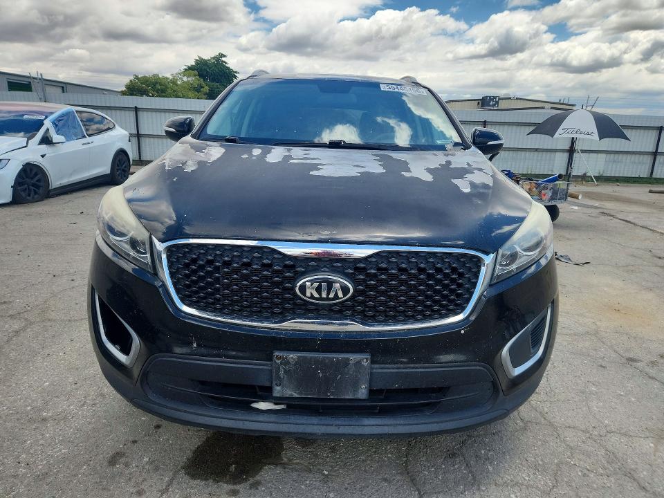 2017 Kia Sorento VIN 5XYPG4A59HG225115 COPART salvage auction — NORMAL WEAR, Ca - Dis/Dlr/Exp Only Clean Title, sold $1,850 on 2026-07-17 (photo 5)